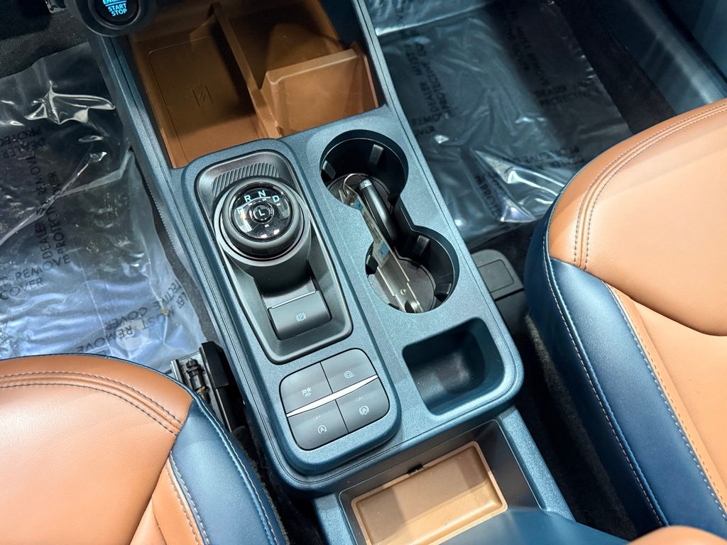 Thumbnail: 2022 Ford Maverick - 19