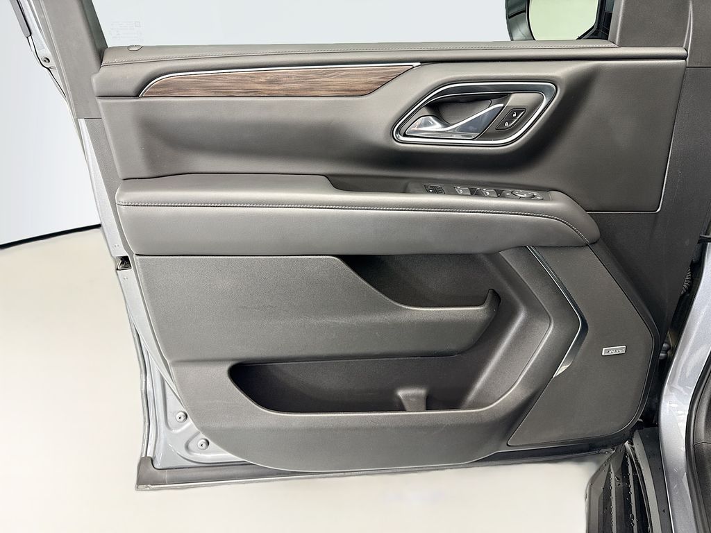 Thumbnail: 2021 Chevrolet Tahoe - 22