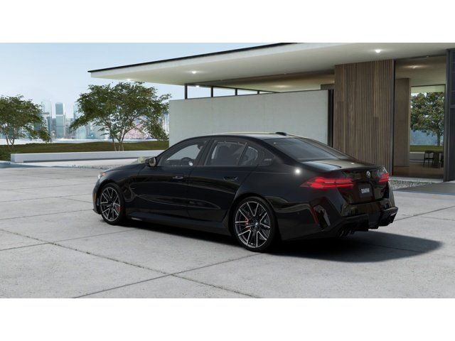 Thumbnail: 2026 BMW M5 - 2