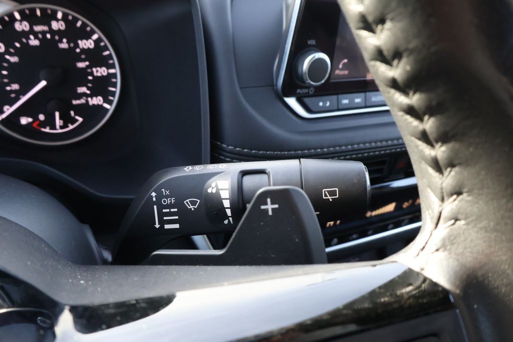 Thumbnail: 2023 Nissan Rogue - 23