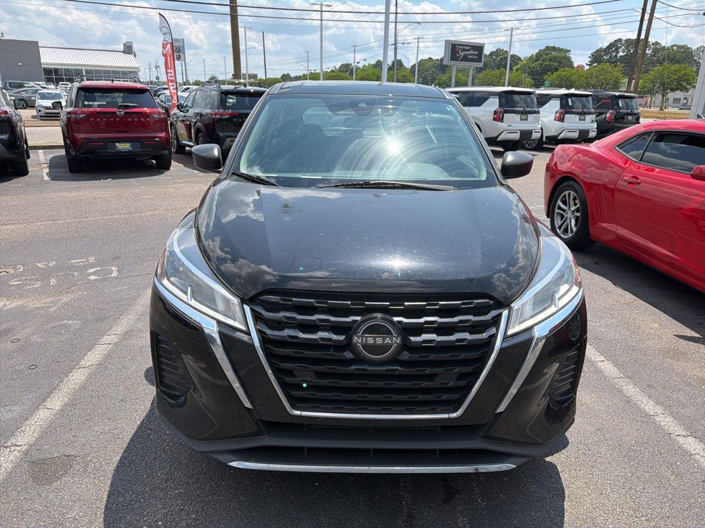 used 2022 Nissan Kicks car