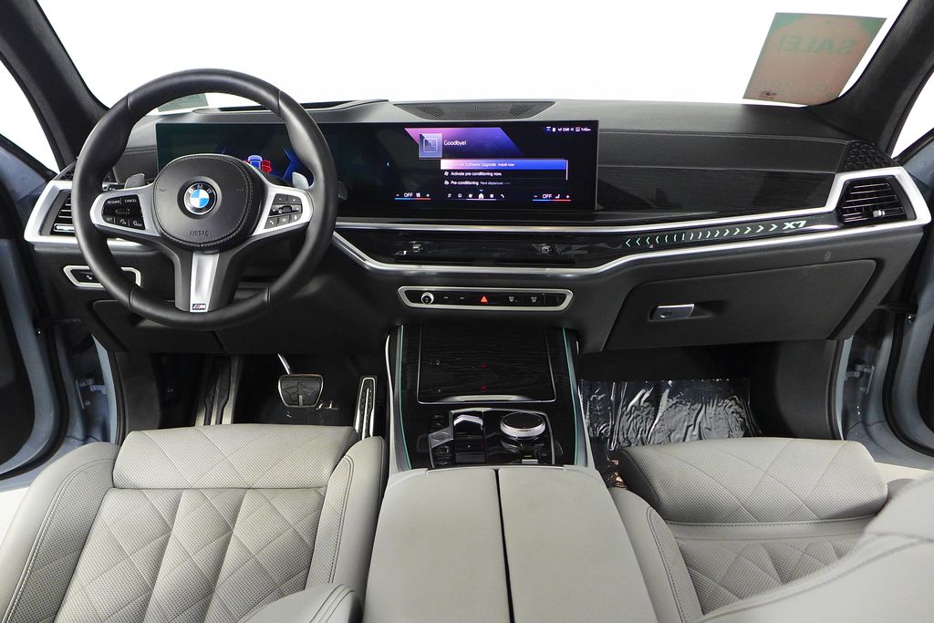 Thumbnail: 2024 BMW X7 - 27