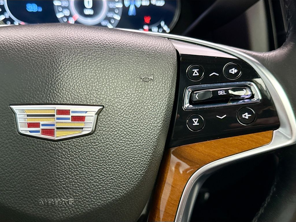 Thumbnail: 2016 Cadillac Escalade - 12