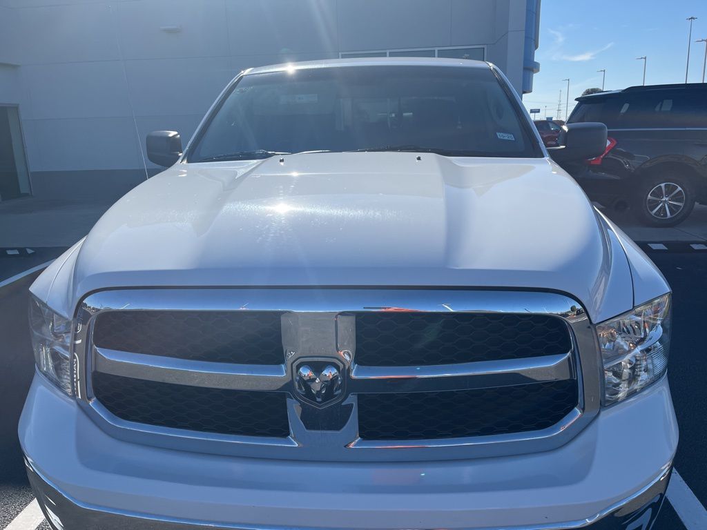 2020 RAM 1500 Classic SLT 2