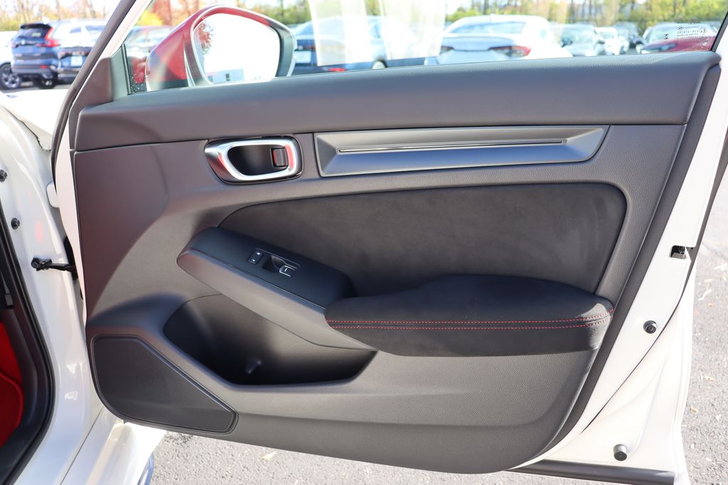 2025 Honda Civic Type R 19