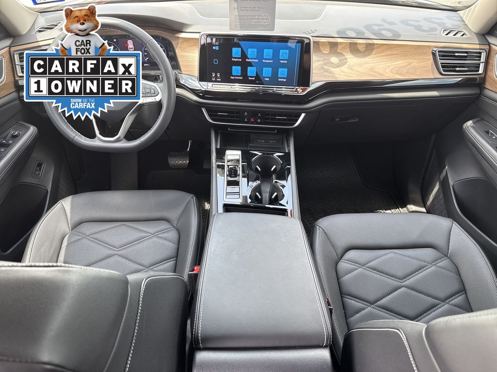 2024 Volkswagen Atlas 2.0T SE w/Technology Black at AutoSavvy Houston Southwest