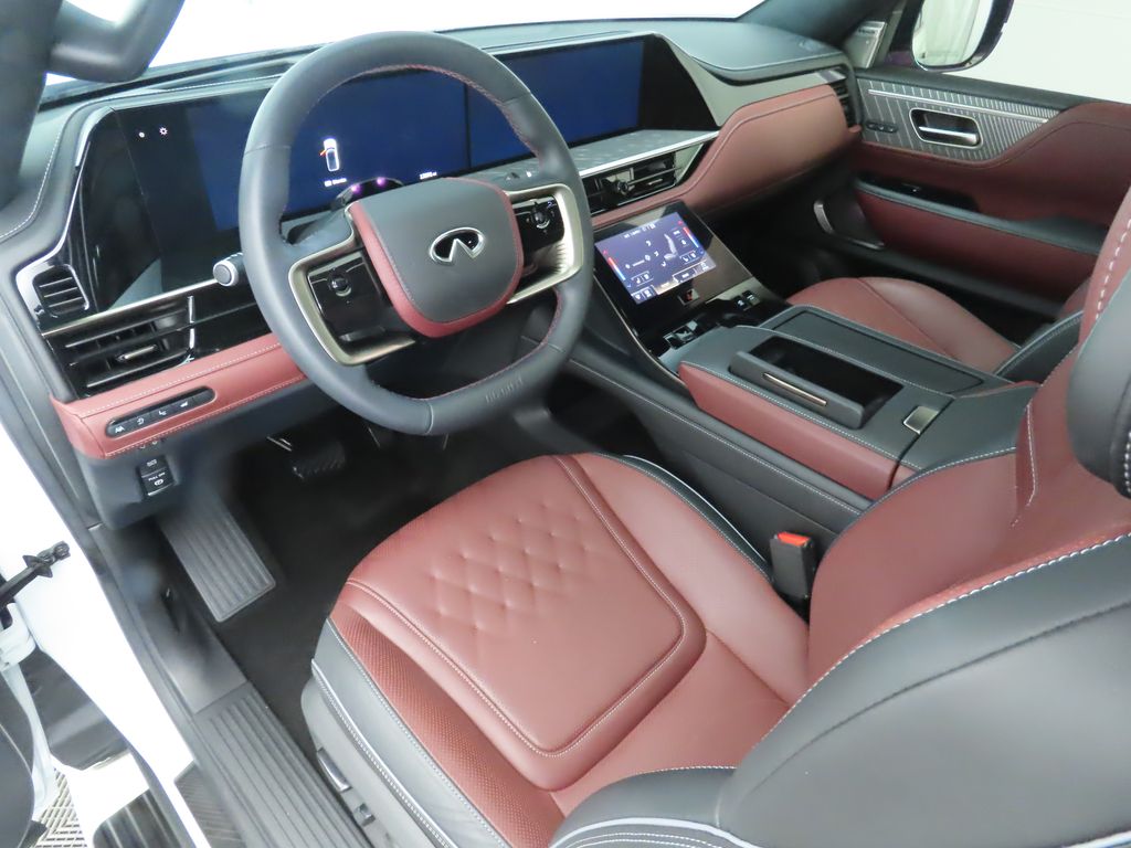 Thumbnail: 2025 INFINITI QX80 - 9
