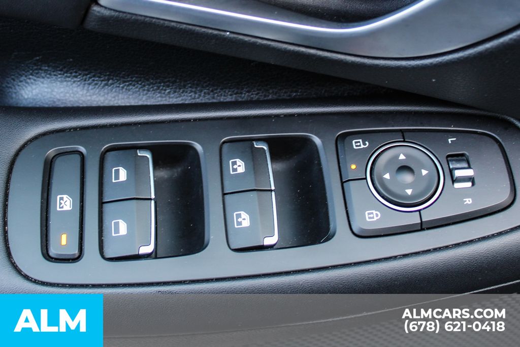 Used 2025 Blue Hyundai SEL image 40