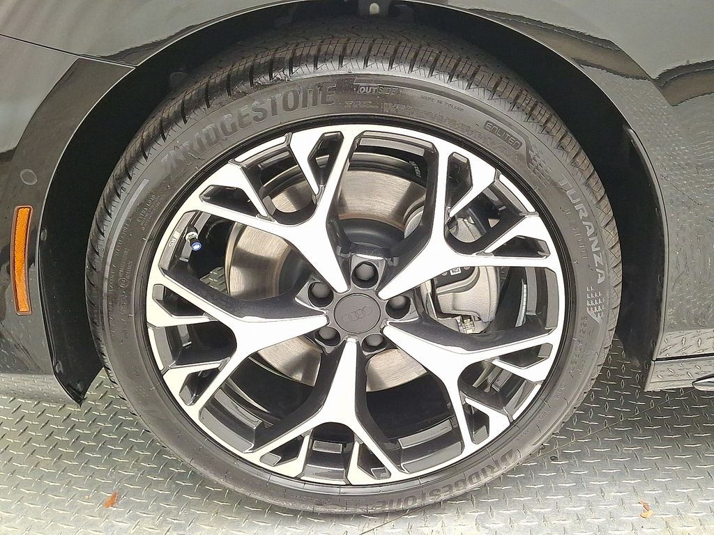 Thumbnail: 2026 Audi A6 - 5