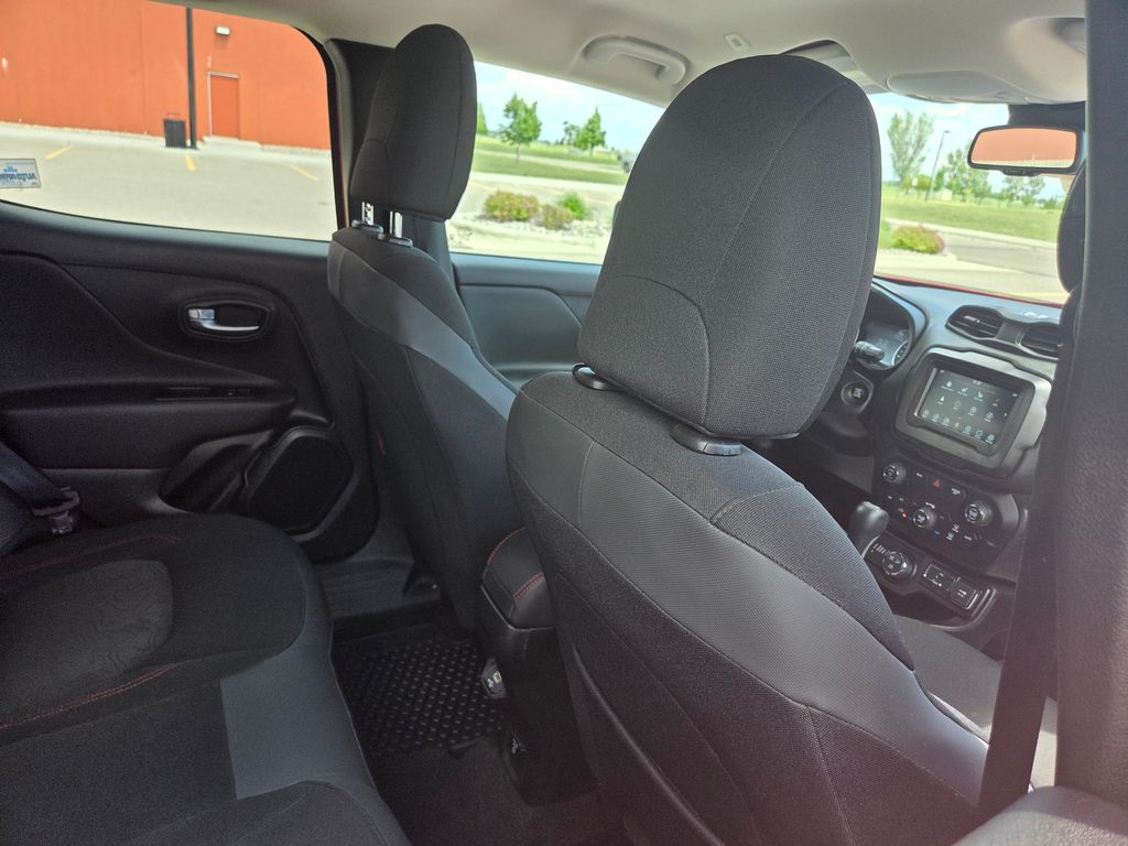 2020 Jeep Renegade Trailhawk