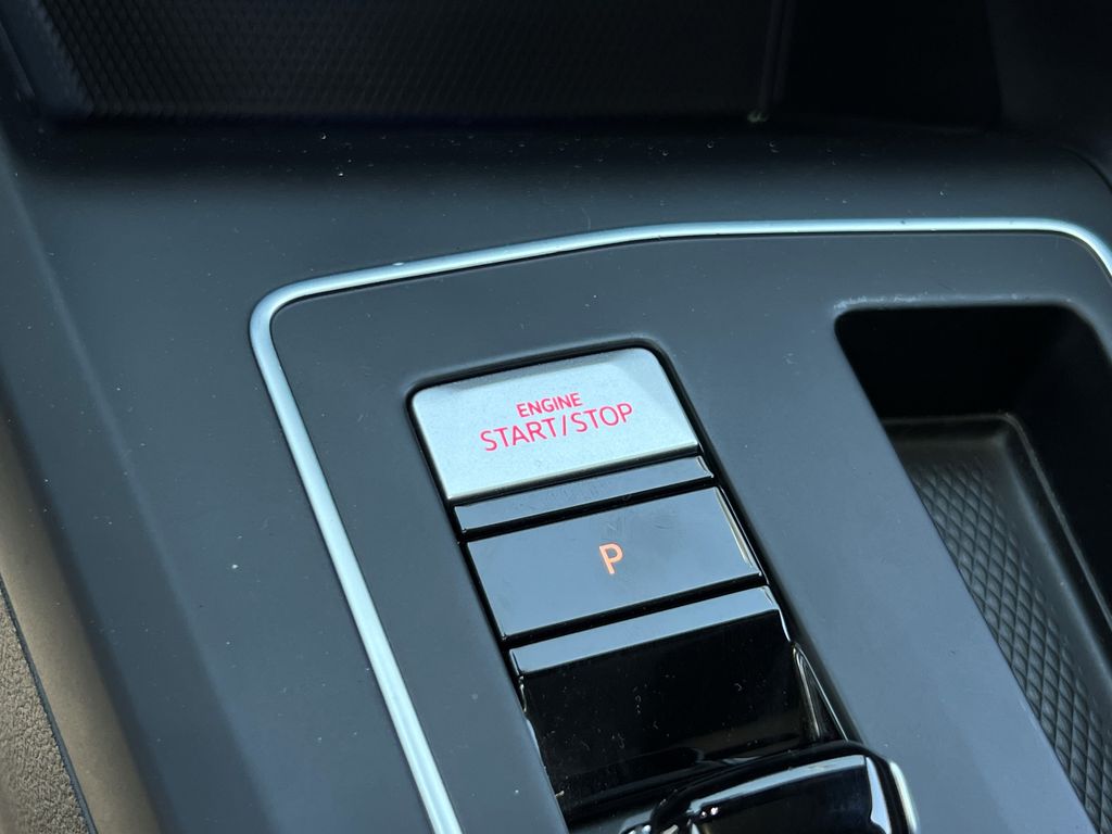 2022 Volkswagen Golf GTI 2.0T SE