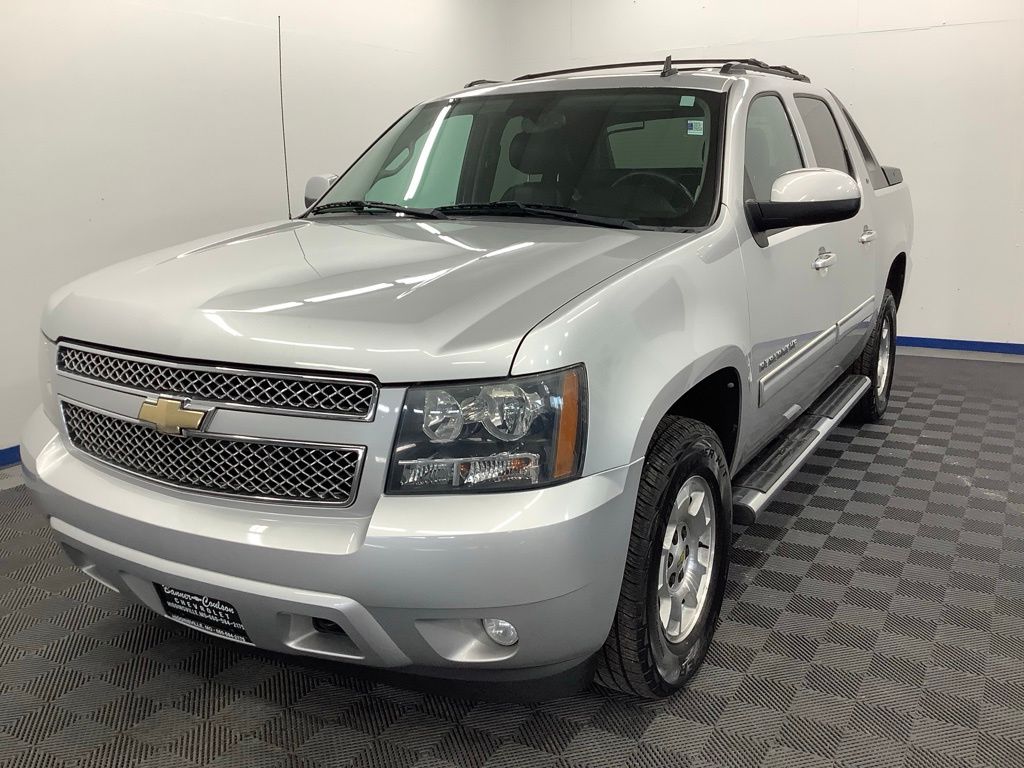 2012 Chevrolet Avalanche LT 4WD