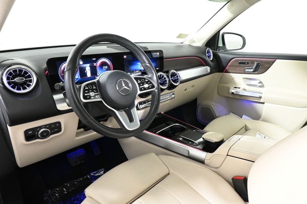 Thumbnail: 2022 Mercedes-Benz GLB - 15