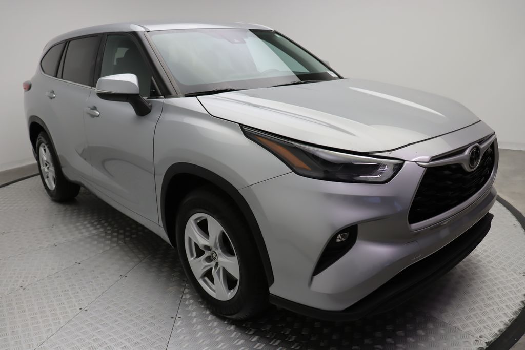 2023 Toyota Highlander L 6