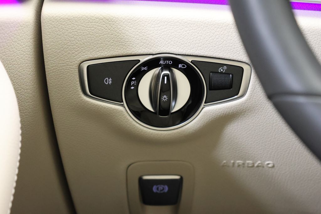 Thumbnail: 2023 Mercedes-Benz E-Class - 19