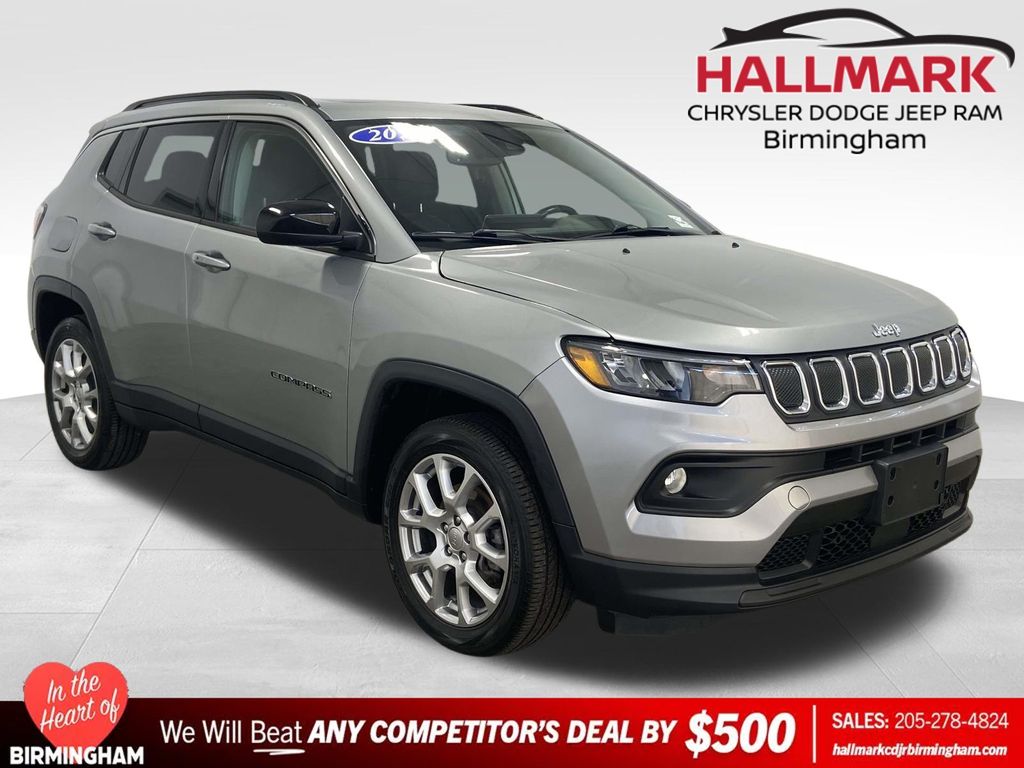 2022 Jeep Compass Latitude Lux 4WD