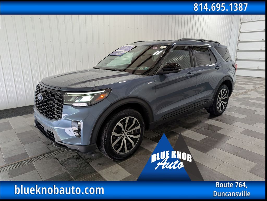 2026 Ford Explorer ST-Line AWD