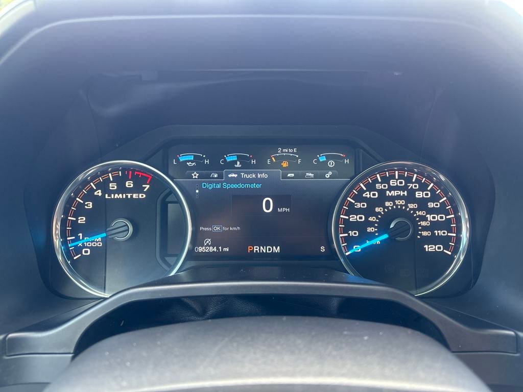 2017 White Platinum Ford F-150 Limited 4X4 Truck