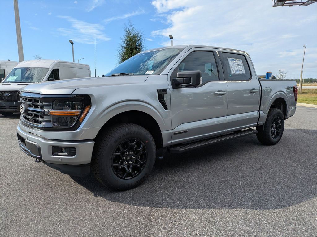 2025 Ford F-150 XLT