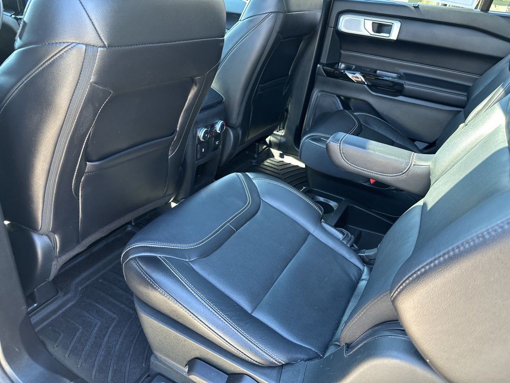 Used Car 2021 Ford Explorer  St For Sale Under $35,000 In Austin, Texas