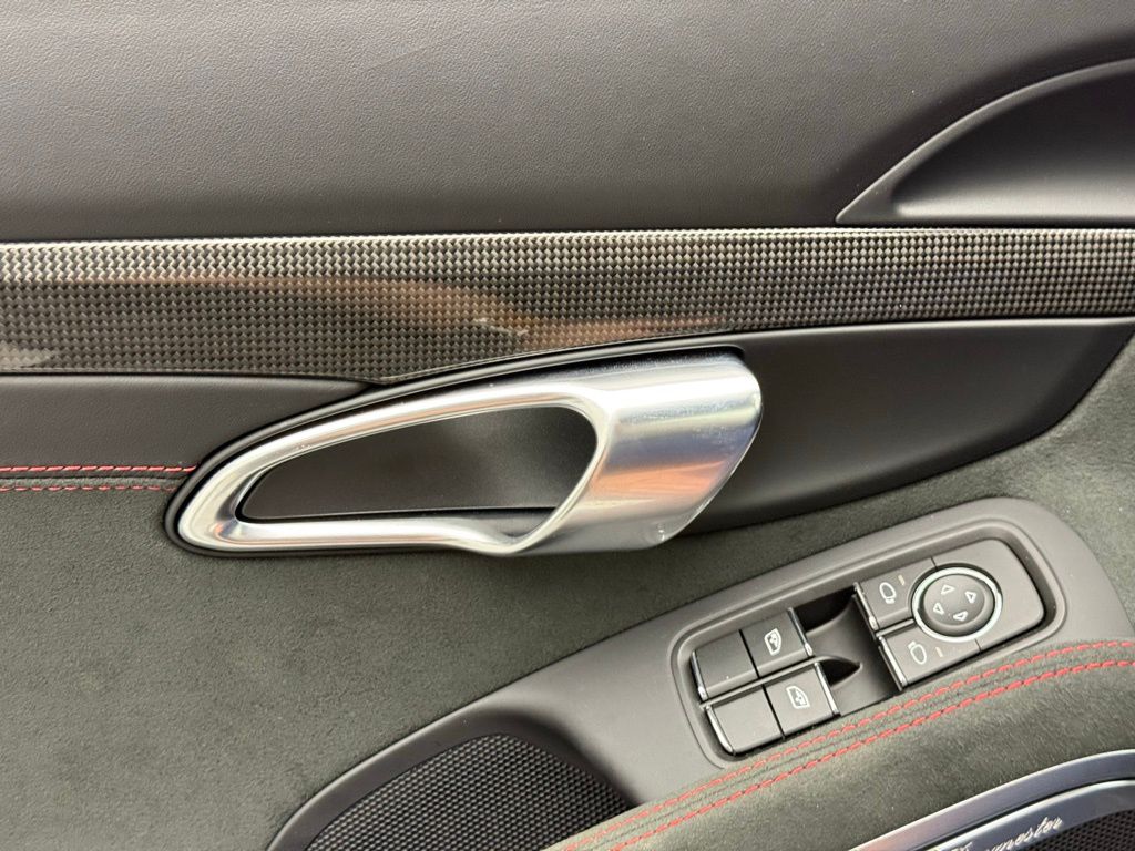 Thumbnail: 2024 Porsche 718 Cayman - 26