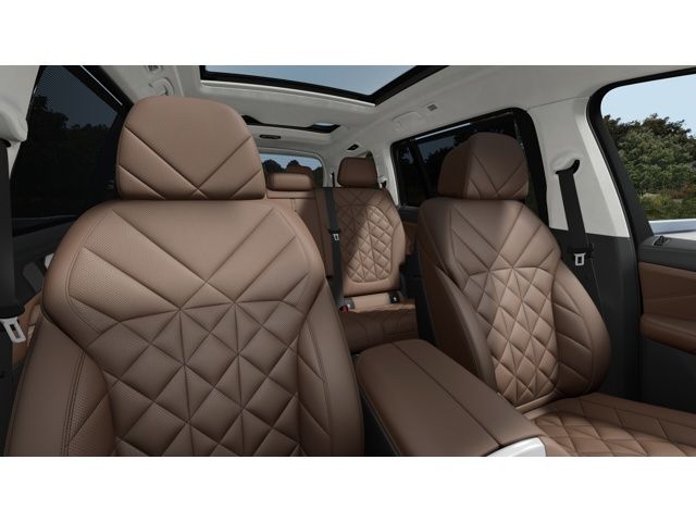 Thumbnail: 2026 BMW X7 - 11