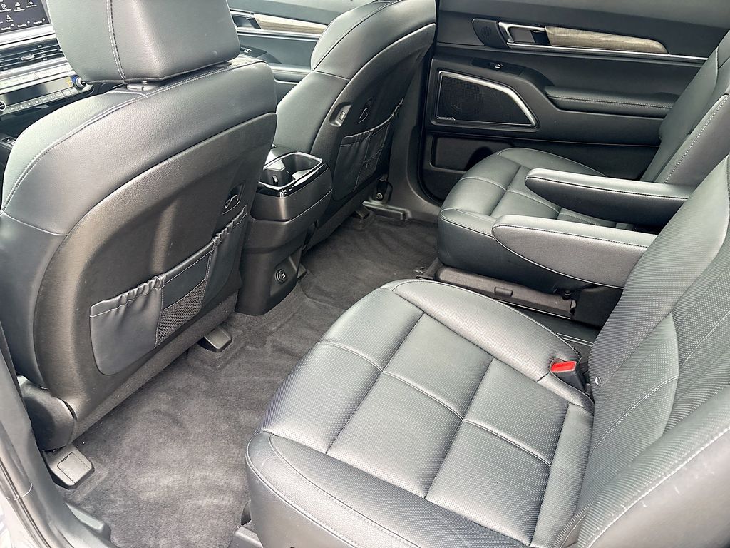 Used 2022 Silver Kia SX image 25