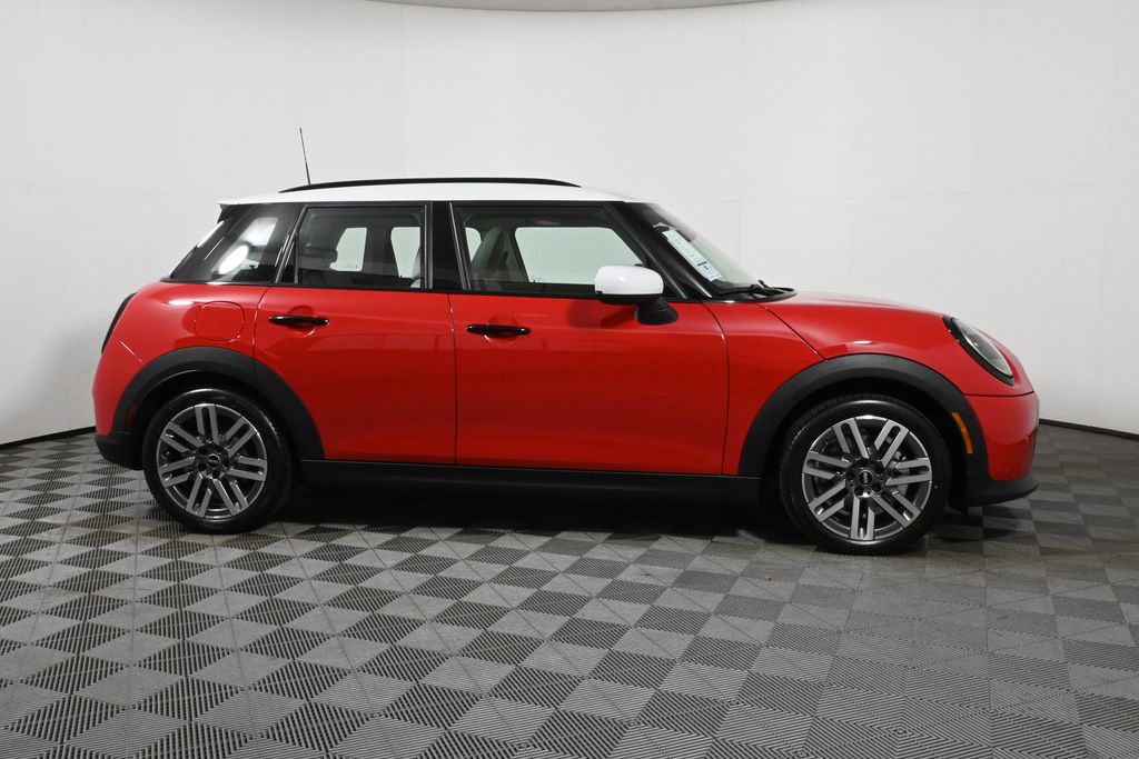 2025 MINI Cooper S 8