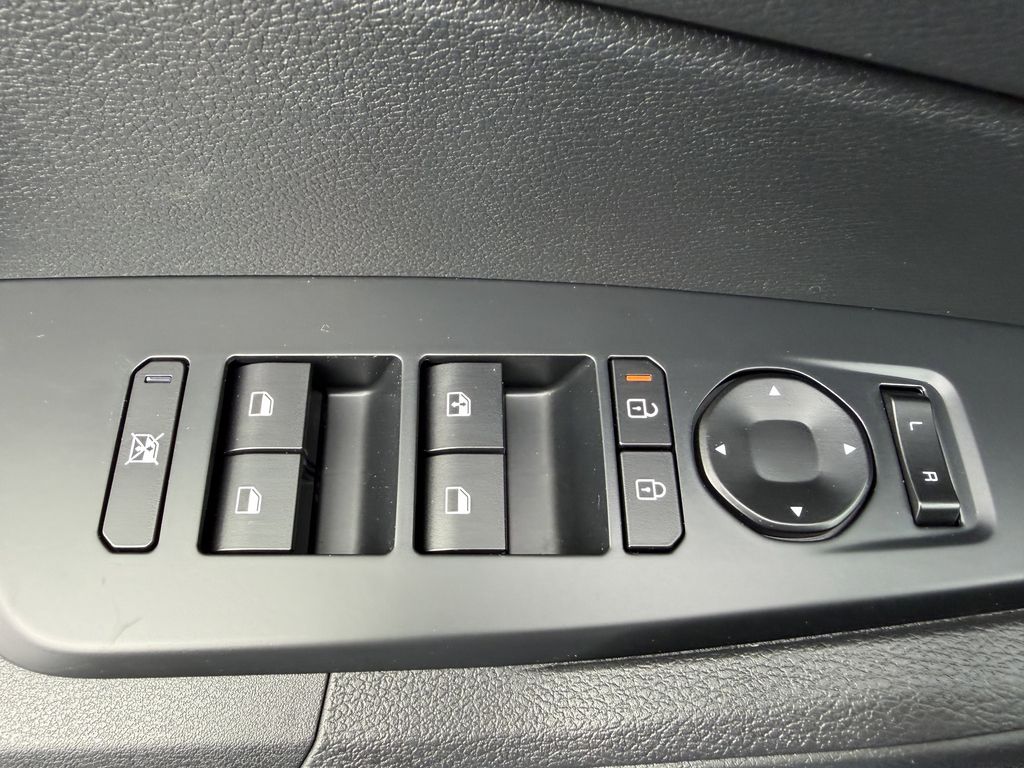 new 2026 Kia Sportage car, priced at $28,416