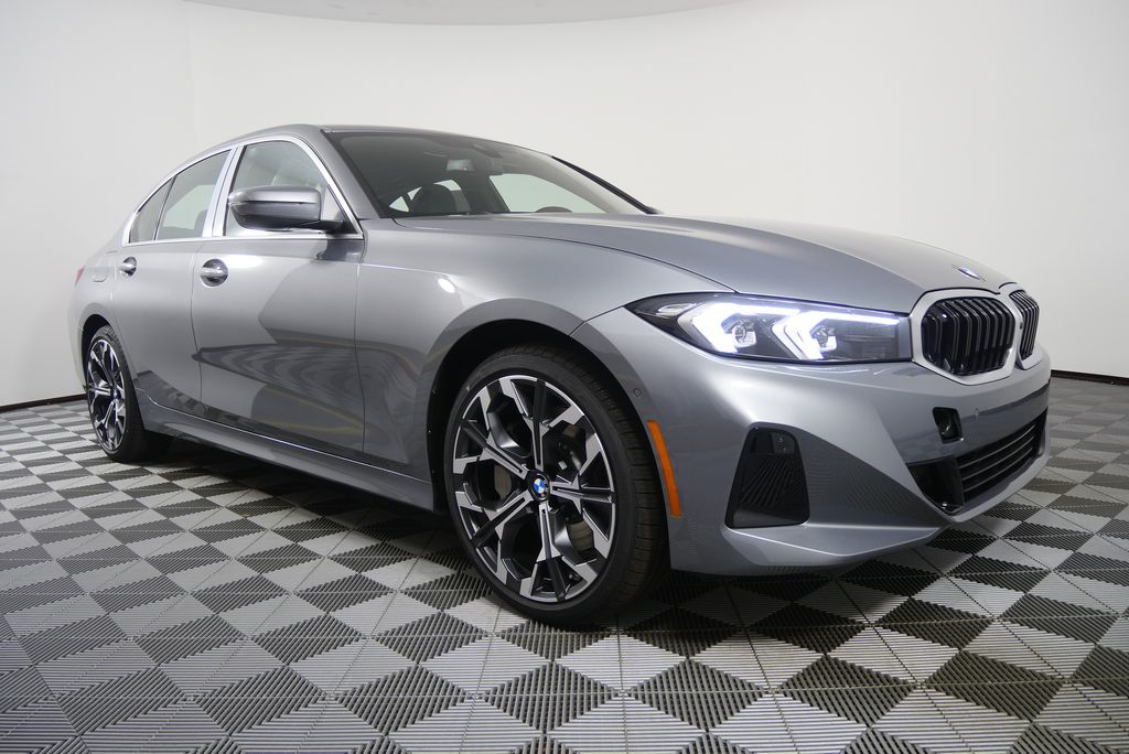 Thumbnail: 2026 BMW 3 Series - 7