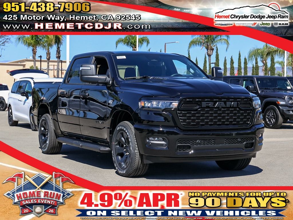 Diamond Black Crystal Pearlcoat 2026 RAM 1500 Express Crew Cab 4WD Pickup Truck Four-Wheel Drive 8-Speed Automatic