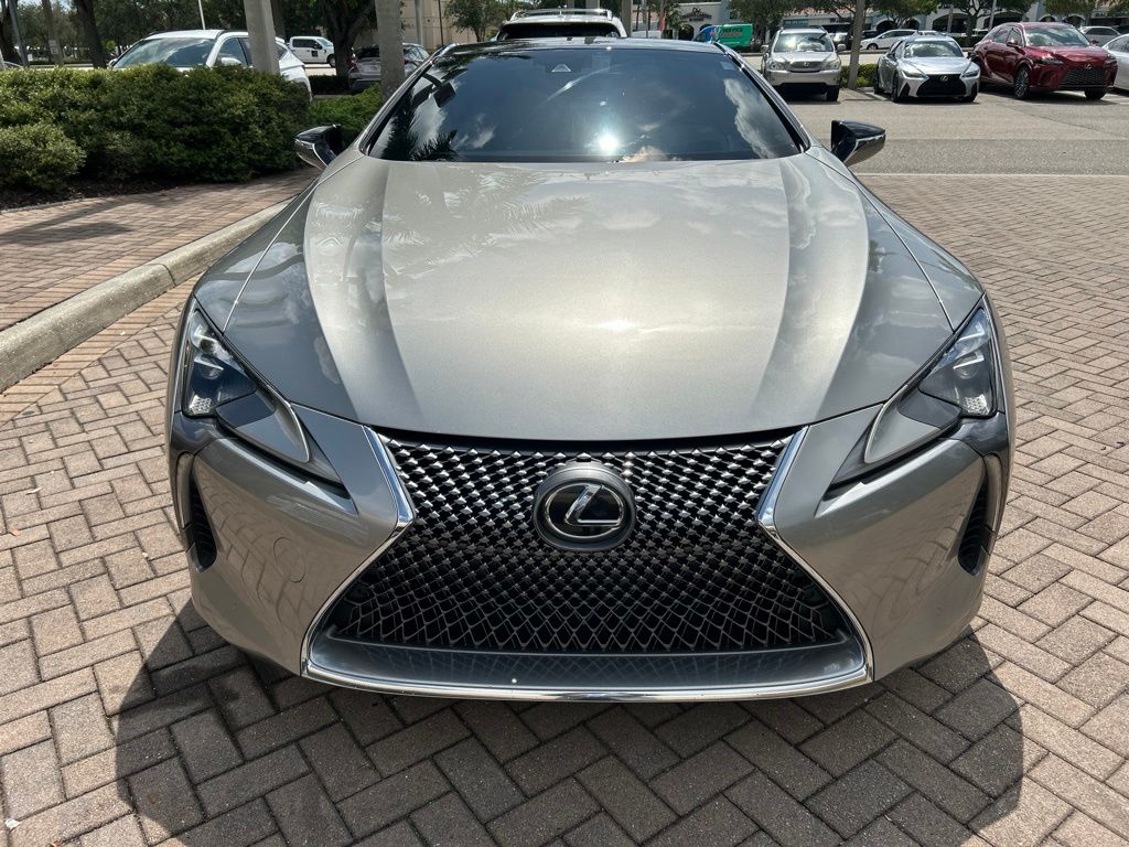 Used 2018 Silver Lexus 500 image 8