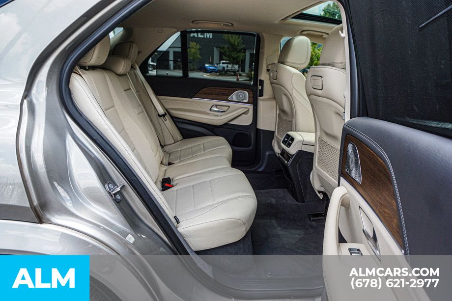 Used 2020 Beige Mercedes-Benz GLE 350 image 22