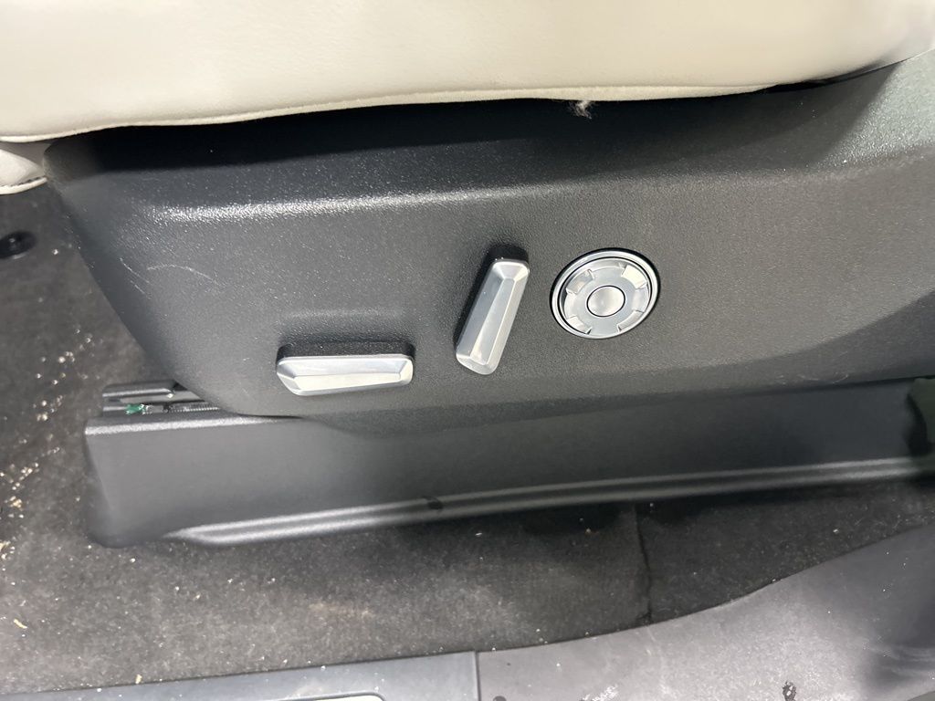 new 2026 Lincoln Navigator L car, priced at $109,365