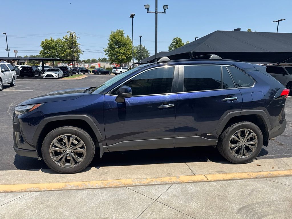 2024 Toyota RAV4 Hybrid Limited AWD   