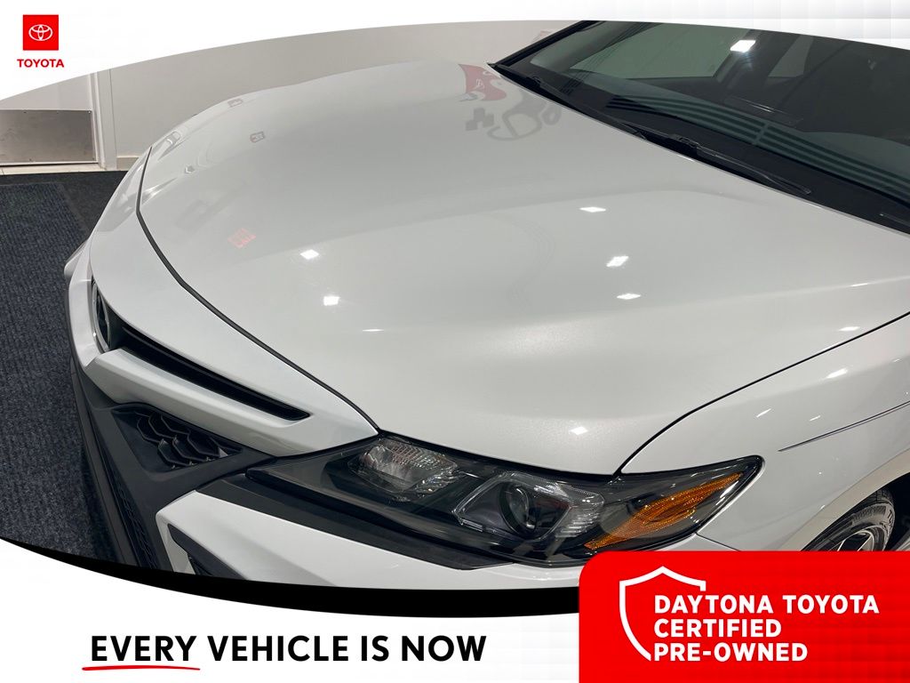 2024 Toyota Camry SE - Photo 15