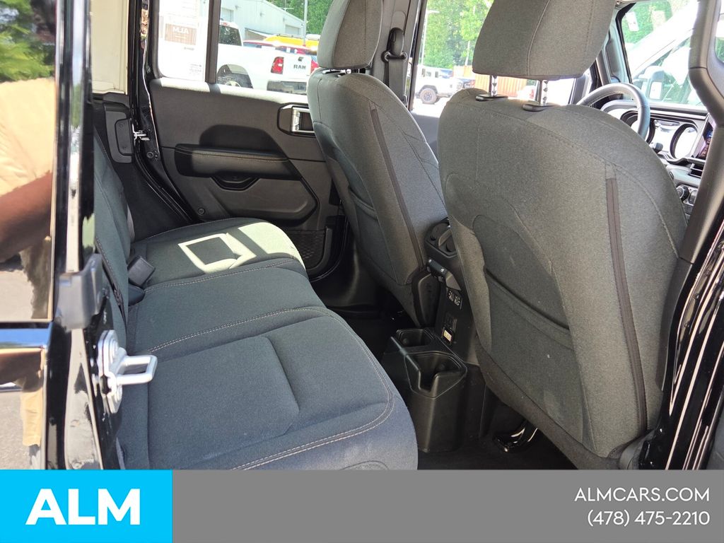 Used 2025 Black Jeep Sahara image 16