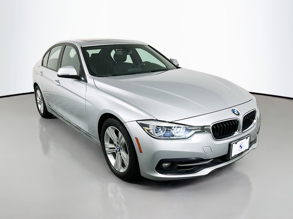 Thumbnail: 2016 BMW 3 Series - 3