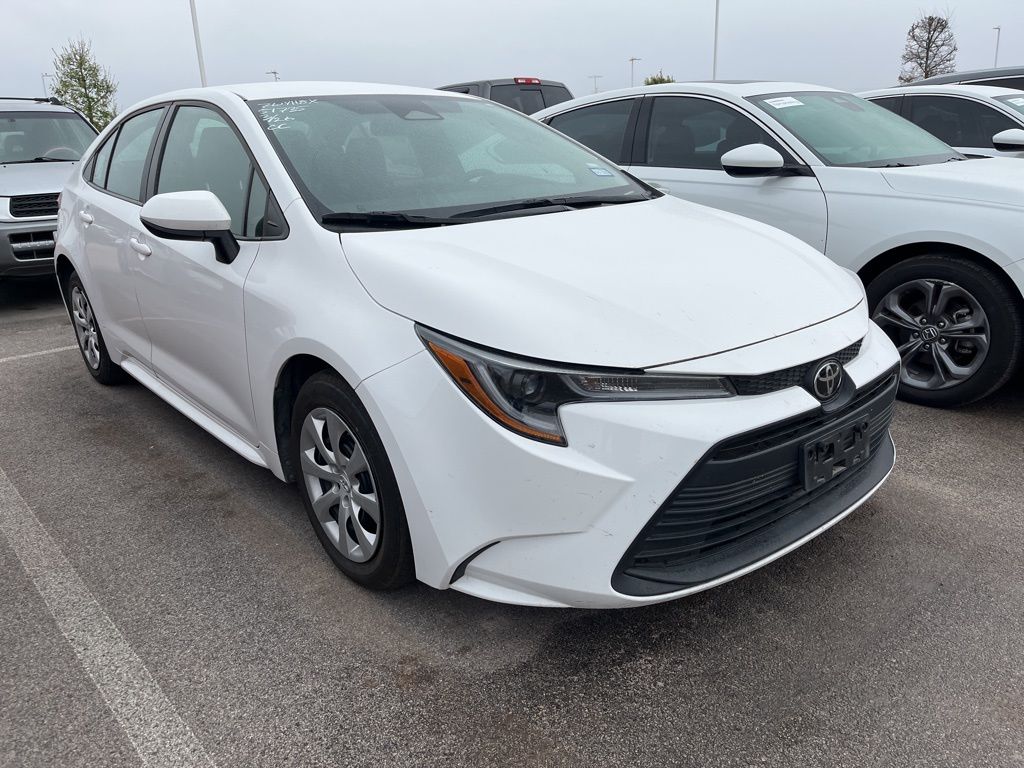 2023 Toyota Corolla LE 2