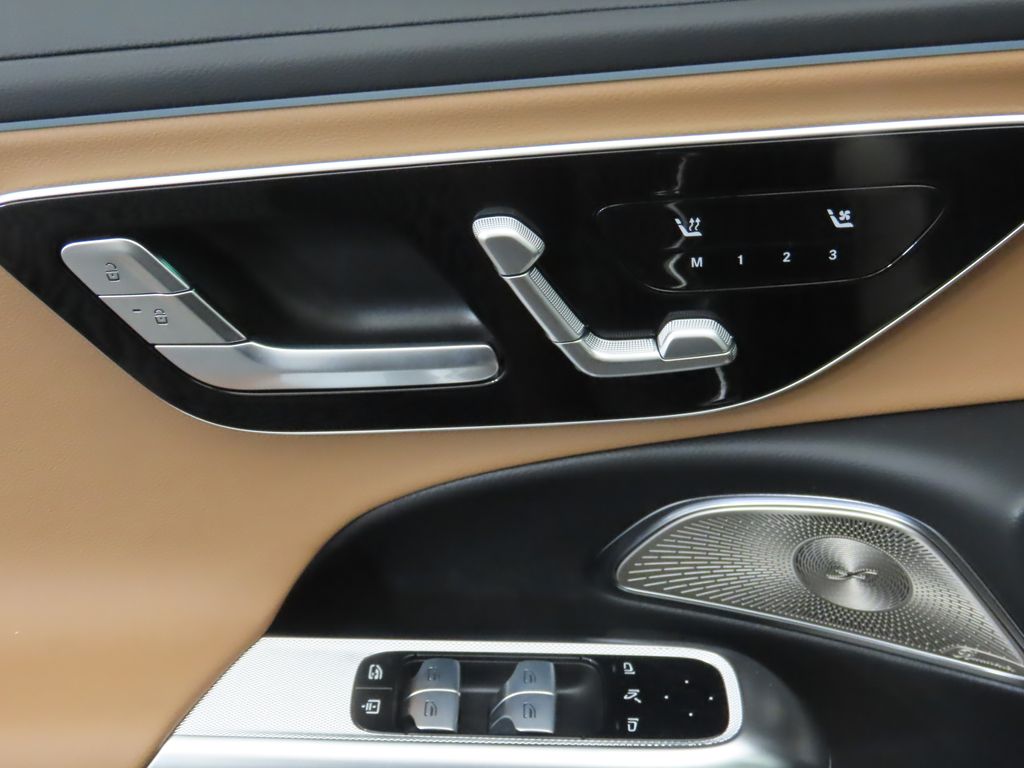 Thumbnail: 2026 Mercedes-Benz E-Class - 25