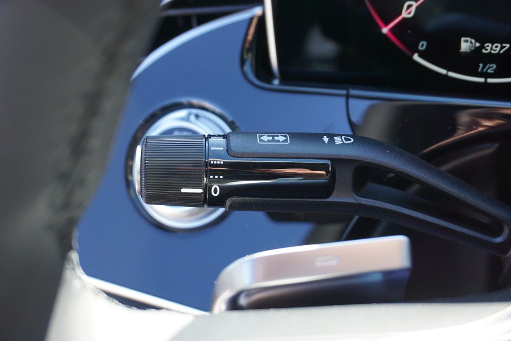 Thumbnail: 2026 Mercedes-Benz E-Class - 30