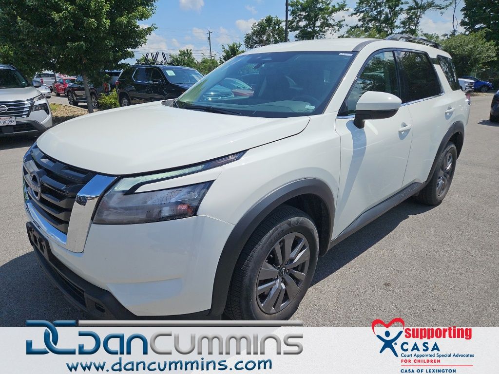 Glacier White 2025 Nissan Pathfinder SUV / Crossover All-Wheel Drive 9-Speed Automatic