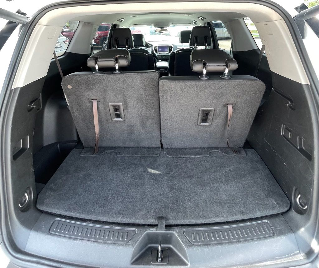 2018 GMC Acadia SLT-1 White at Autostrade