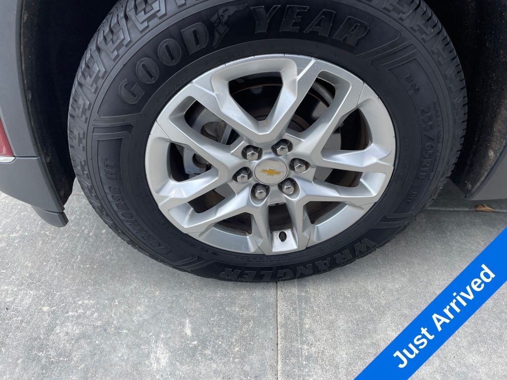 2020 Chevrolet Traverse LT Red at Traditions Chevrolet