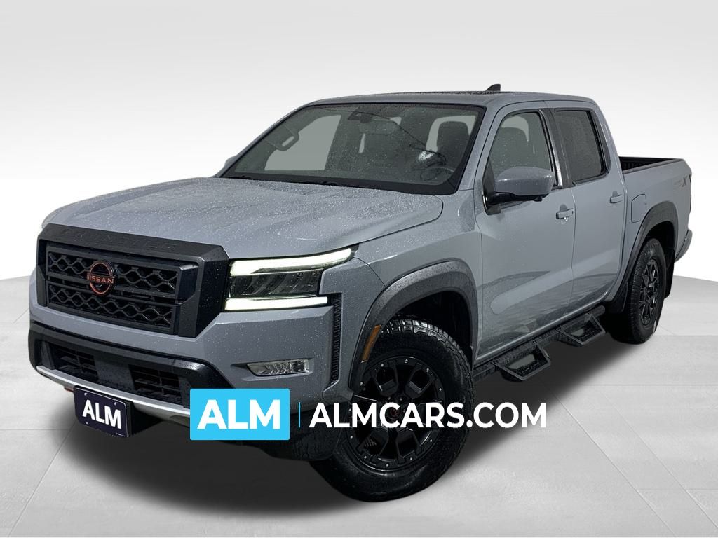 2022 Nissan Frontier PRO-X's photo