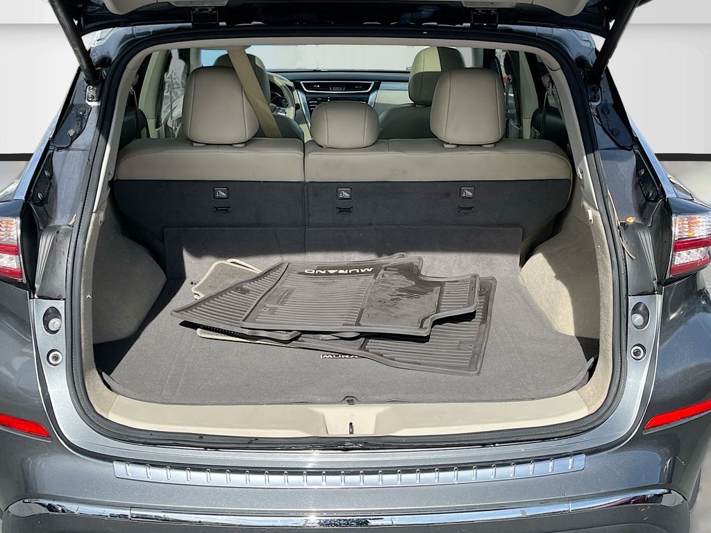 Used 2017 Gray Nissan SL image 28