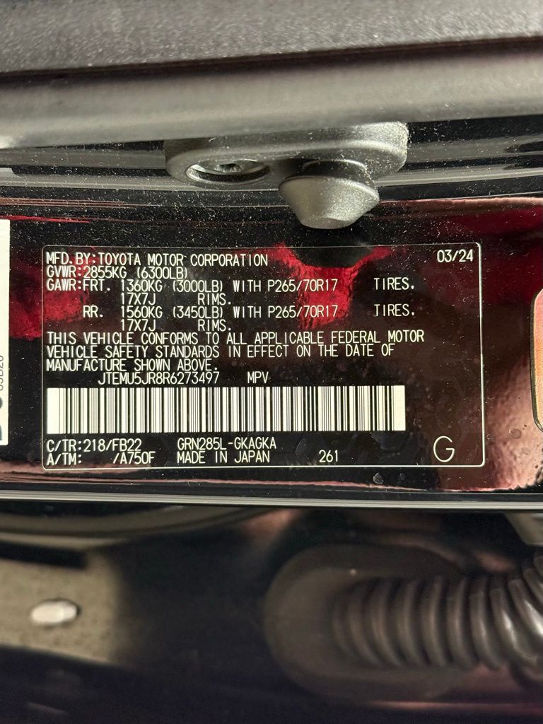 2024 Toyota 4Runner SR5 30
