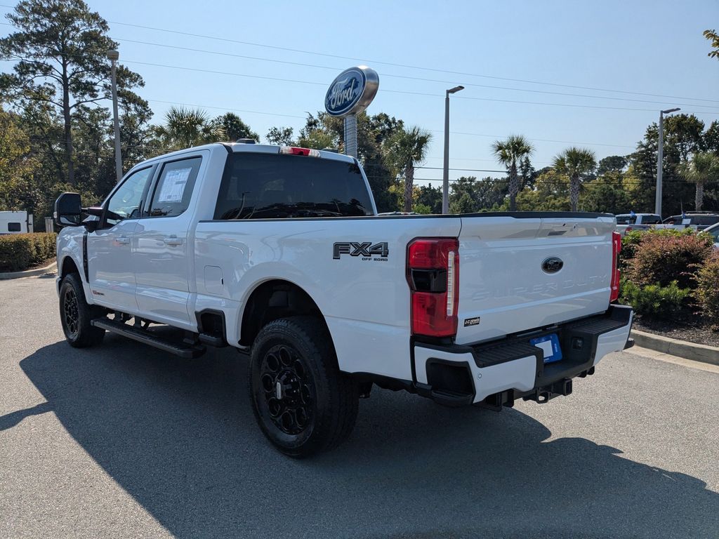 2026 Ford Super Duty F-350 SRW LARIAT