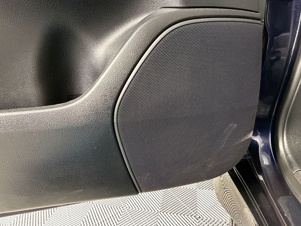 2019 Lexus LX 570 19
