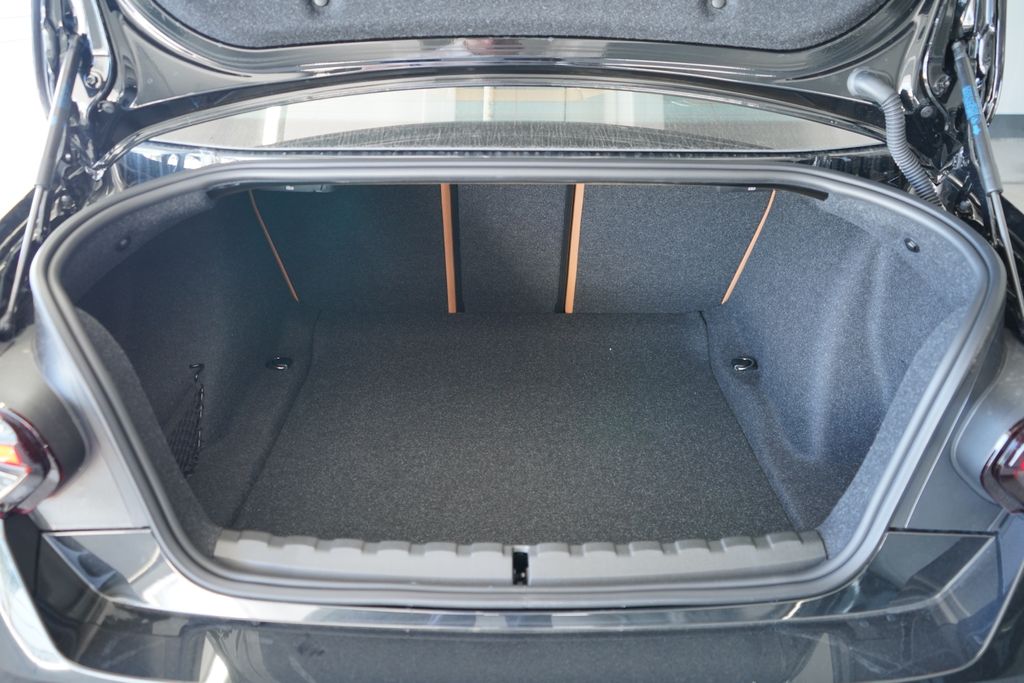 Thumbnail: 2026 BMW 2 Series - 21